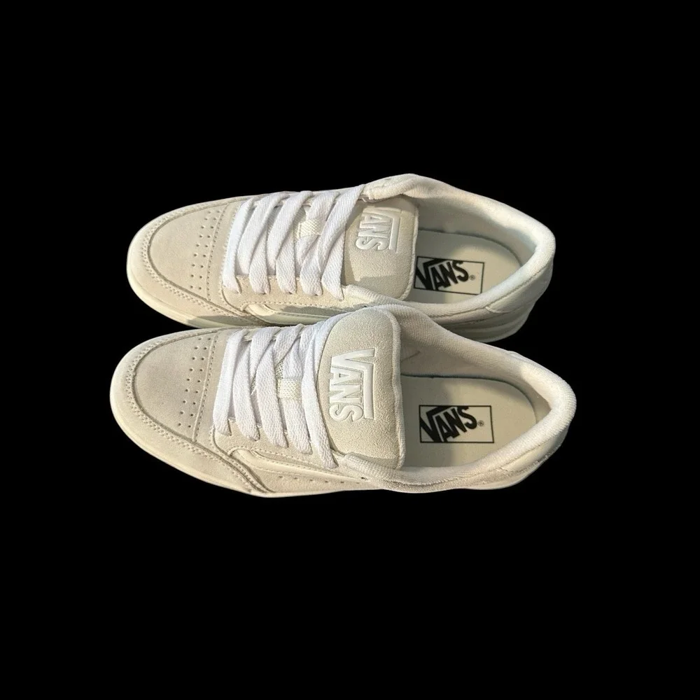 Vans Hylane Marshmallow VN000D26CD3 Men's Size 9 Women's 10.5 Athletic Shoes